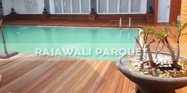 lantai kayu rumah pasha ungu Bogor 3